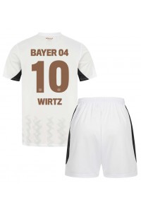 Bayer Leverkusen Florian Wirtz #10 Babytruitje Uit tenue Kind 2024-25 Korte Mouw (+ Korte broeken)